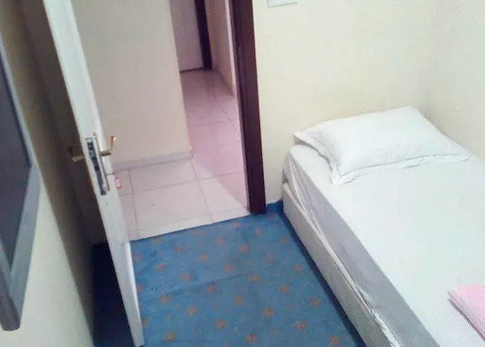 Hotell Dilara 3*